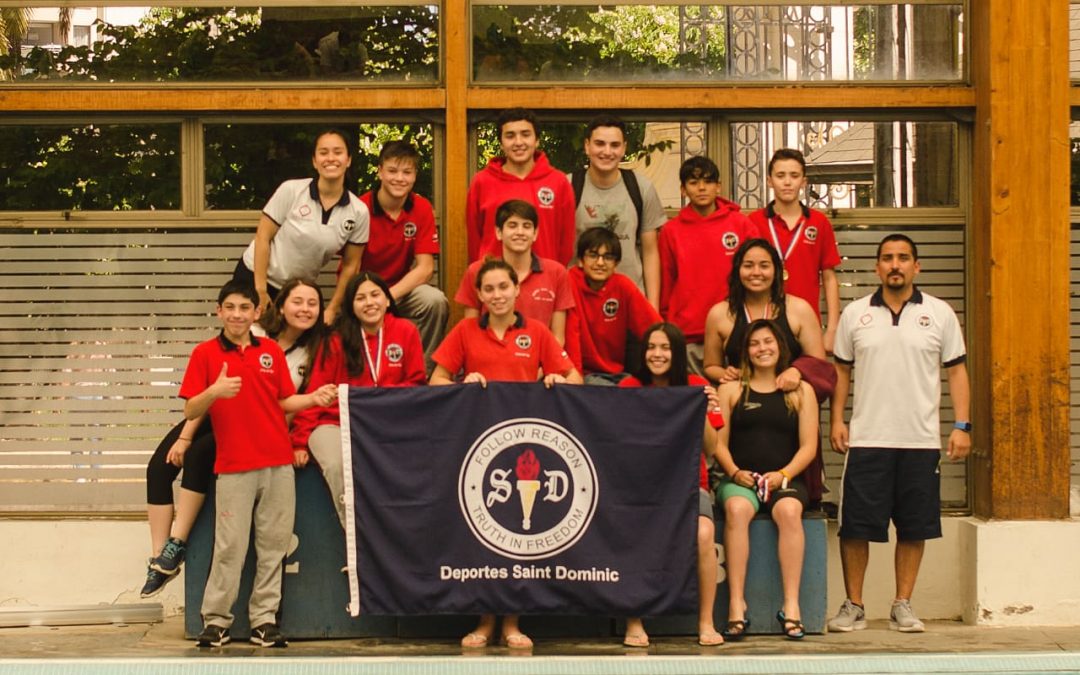 Saint Dominic Vice Campeones Natación ADECOP 2018