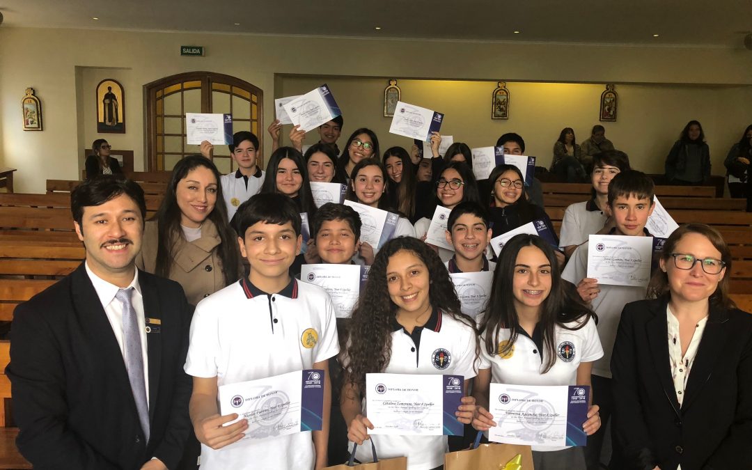 Inglés rinde prueba con Primer Spelling Bee interno