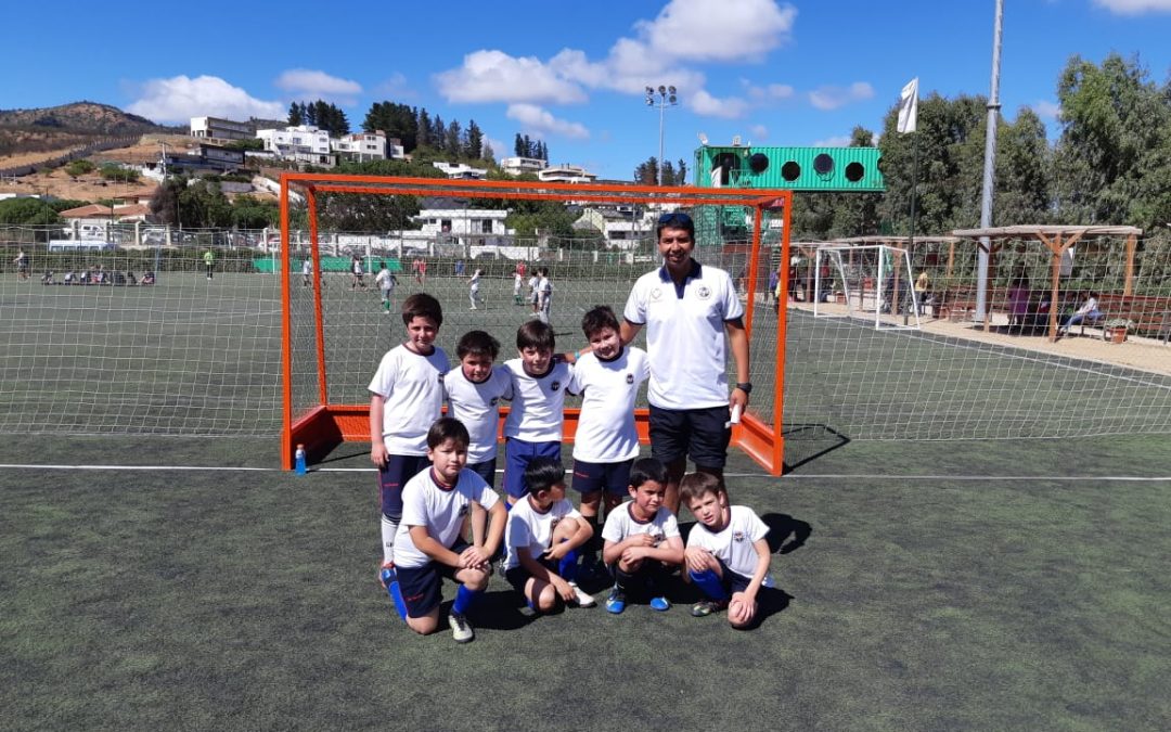 Alumnos de 1º y 2º Básico destacan en Festival de Fútbol Altomonte