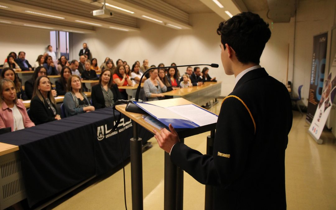 Liderazgo y Emprendimiento: Estudiantes del colegio Saint Dominic fortalecen sus habilidades en Workshop impartido por la UAI.