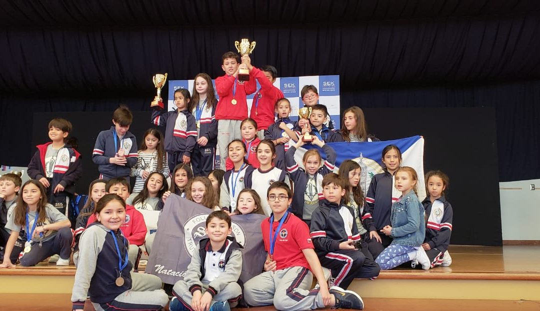 Natación Saint Dominic sigue acumulando logros