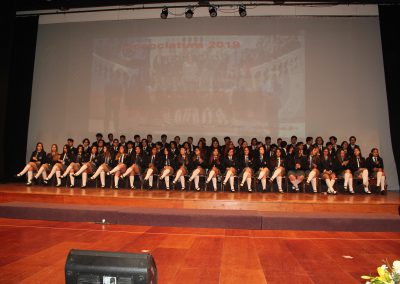 Generación 2019 finaliza etapa escolar con emotivas ceremonias